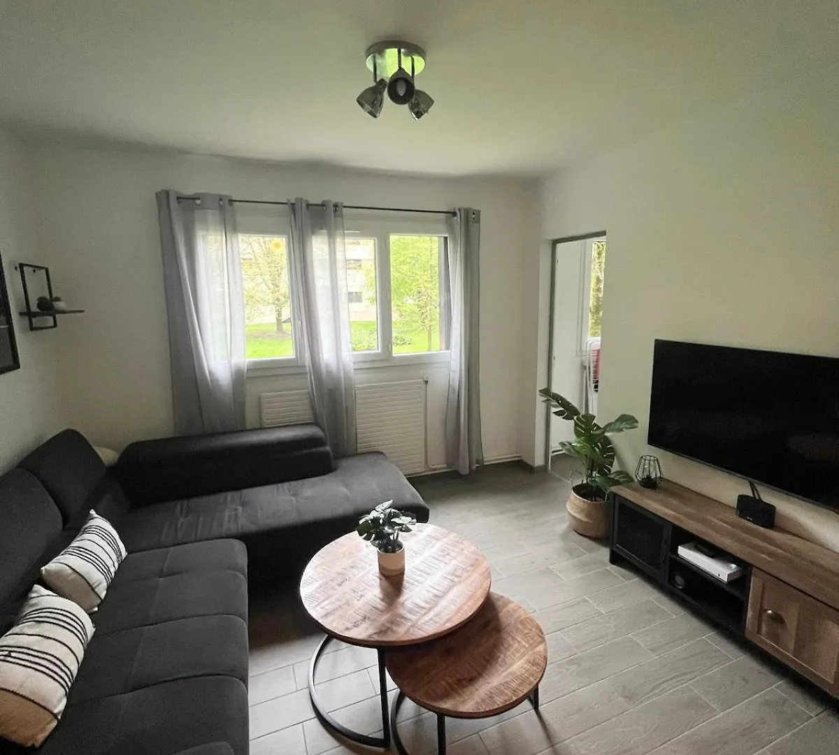 Charmant T2 - Cosy Et Confort - 4 Pers La Motte-Servolex